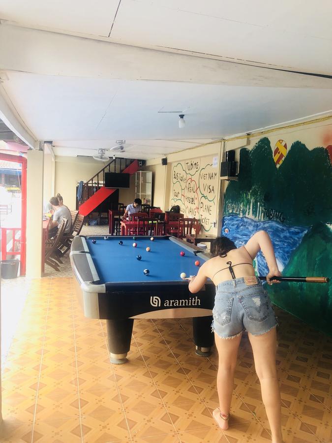 Real Vang Vieng Backpacker Hostel Екстериор снимка